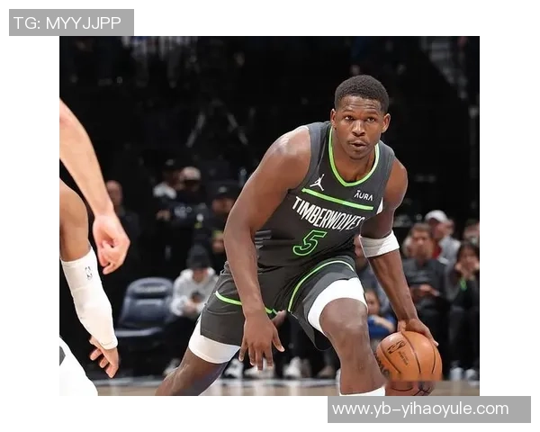 爱德华兹因右脚脚趾感染缺席对阵火箭现为每日观察状态